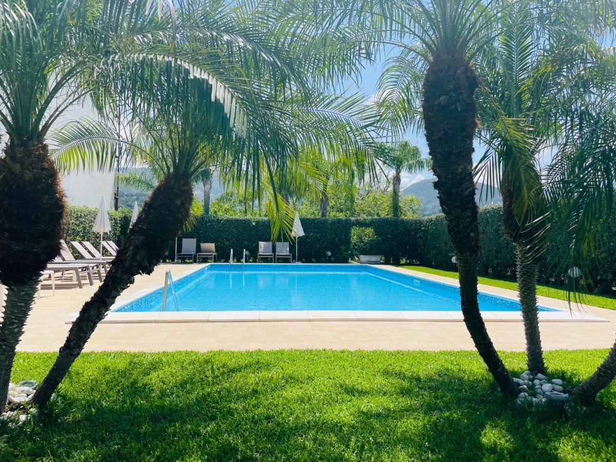 B&B Il Girasole Capo dʼOrlando Eksteriør billede