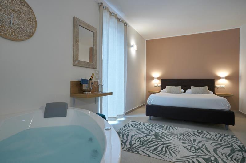 B&B Il Girasole Capo dʼOrlando Eksteriør billede