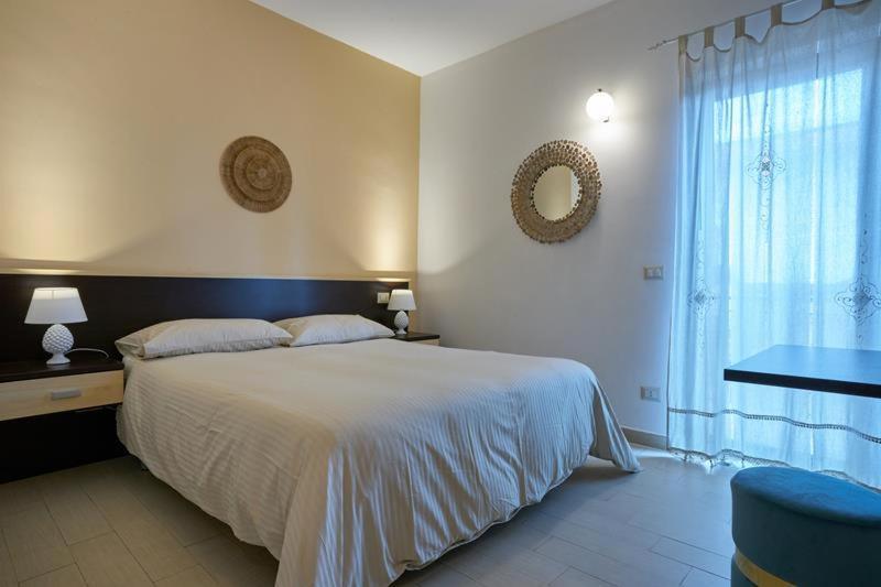 B&B Il Girasole Capo dʼOrlando Eksteriør billede