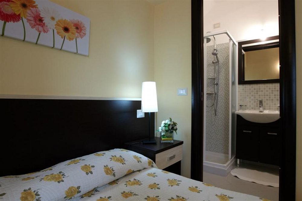 B&B Il Girasole Capo dʼOrlando Eksteriør billede